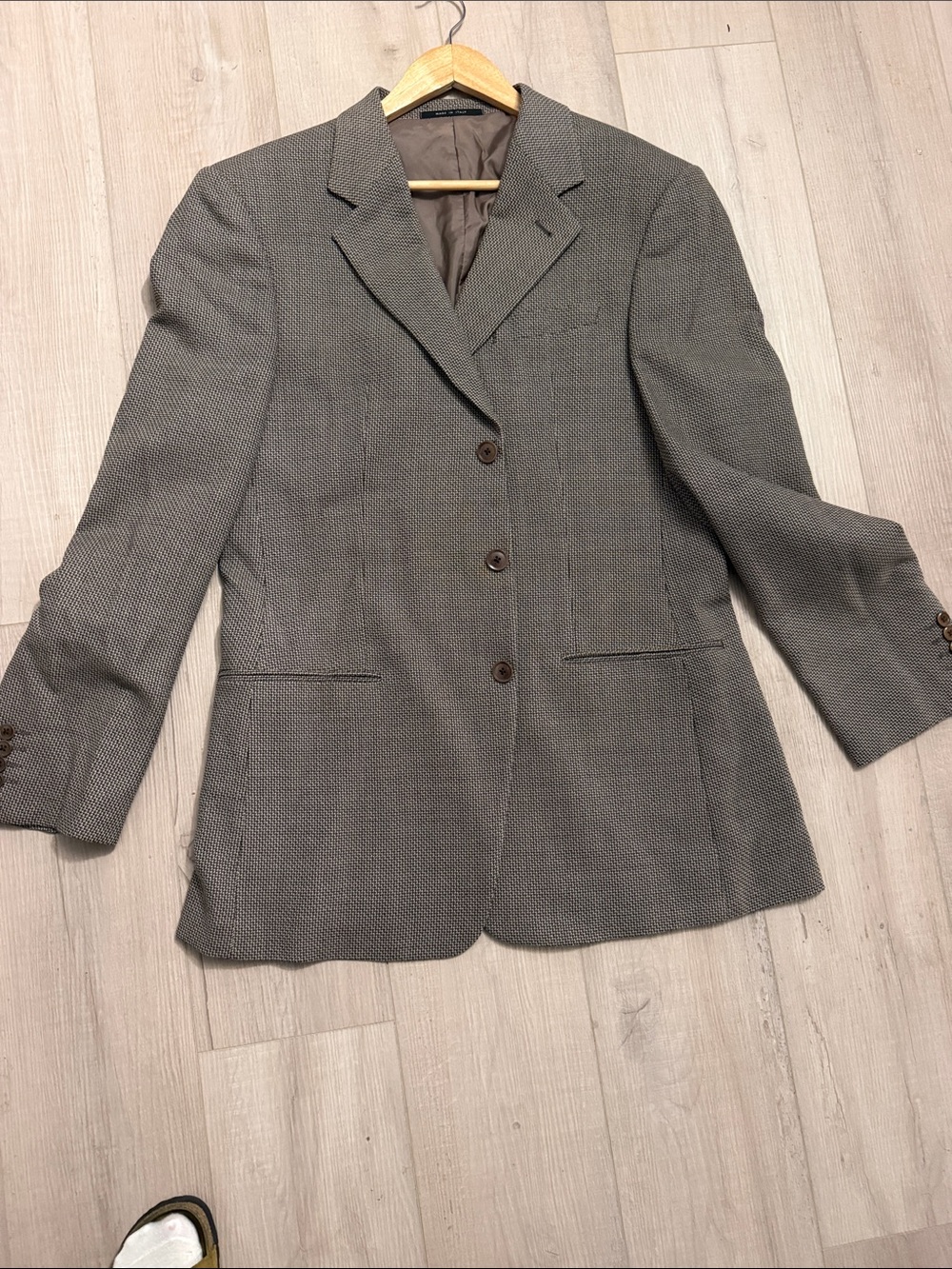 DESIGNER: Armani Tailored Gray Blazer Jacket
